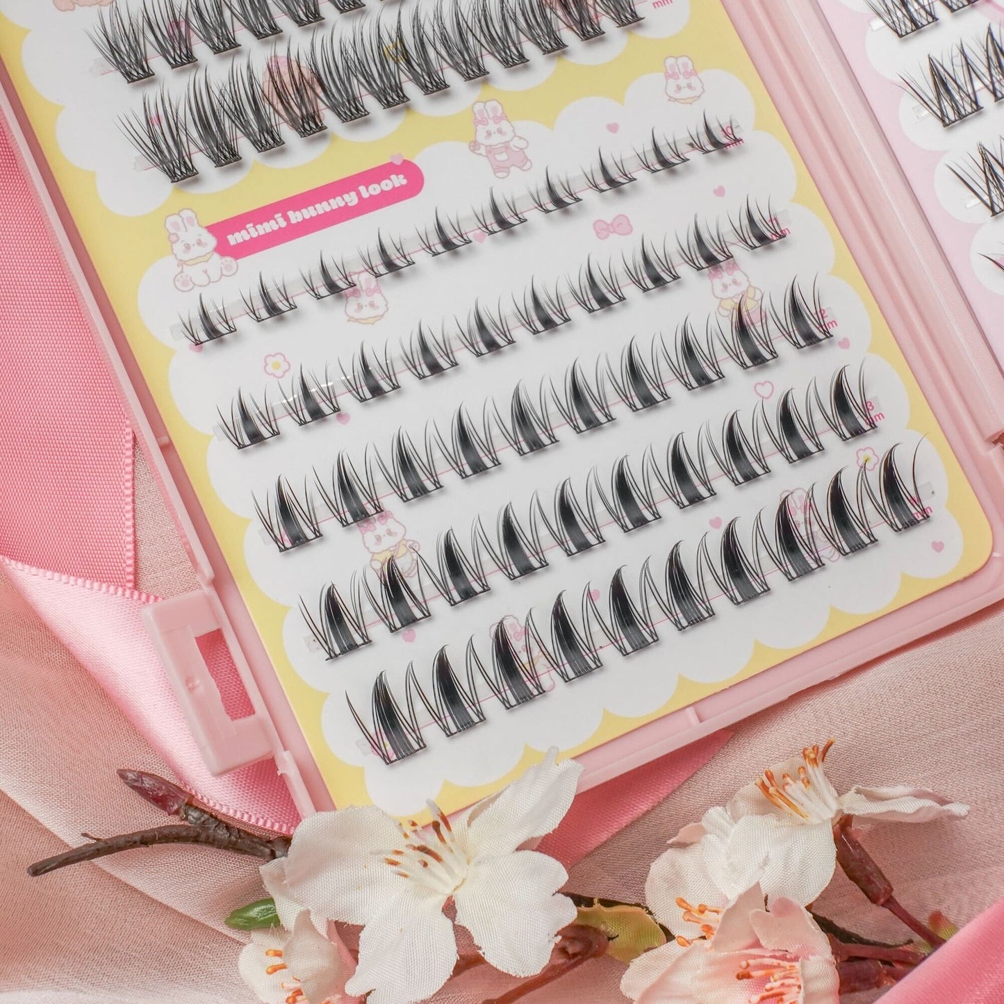 lash cluster book